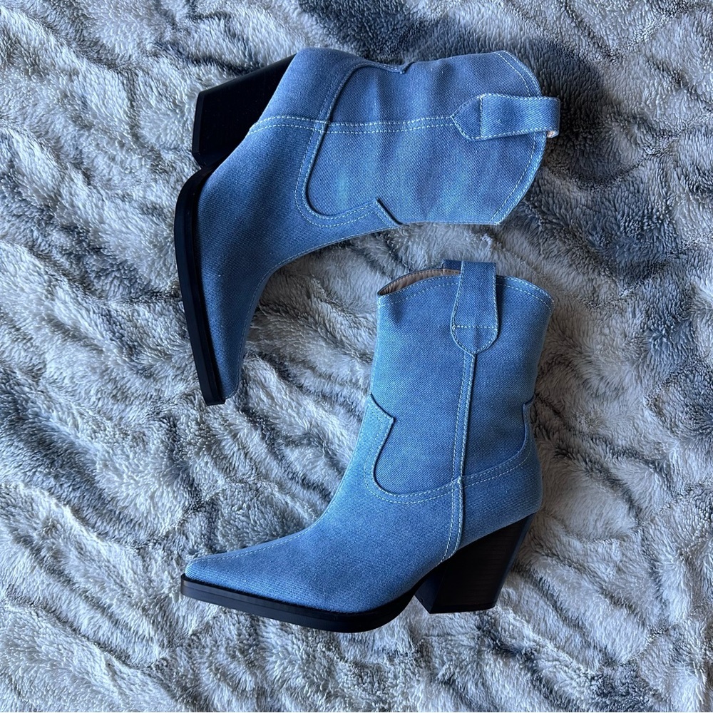 Dolls Kill Light Blue Suede Western Ankle Boots - Picture 4 of 7